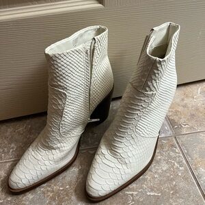 Gianni Bini White Ankle Booties with Textured Design
